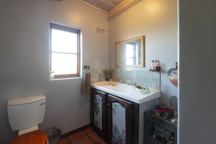5 Bedroom Property for Sale in Trekoskraal Western Cape